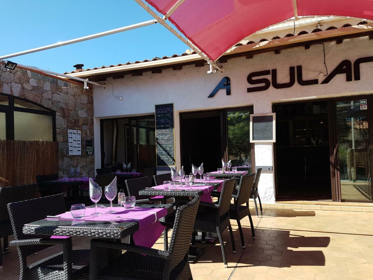 L'Auberge Galeria Екстер'єр фото