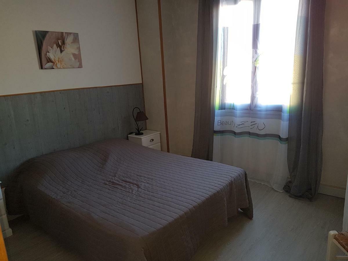 L'Auberge Galeria Екстер'єр фото